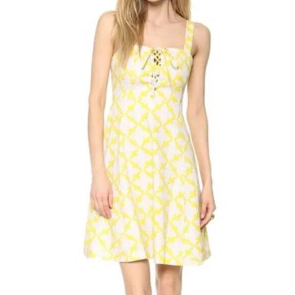 Diane Von Furstenberg Lace Up Henna Diamonds Dress Size 4 Yellow Fit & Flare - Picture 2 of 16